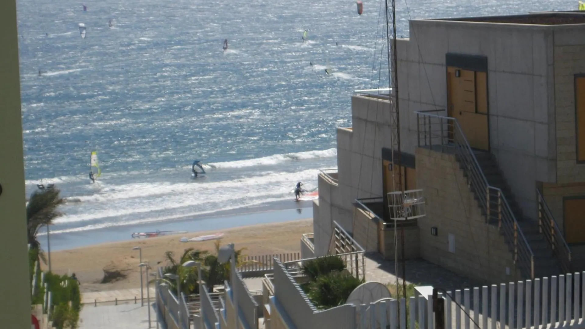 아파트 Atico-Apartamento, El Medano, Zona Surf, Terrazas, Vistas, Trastero Y Garaje
